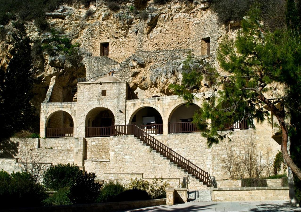 Christina Hilltop C16, Peyia Exterior foto